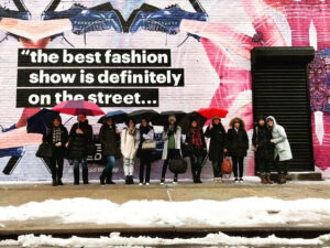 Bastidores de um curso de moda em Nova York
